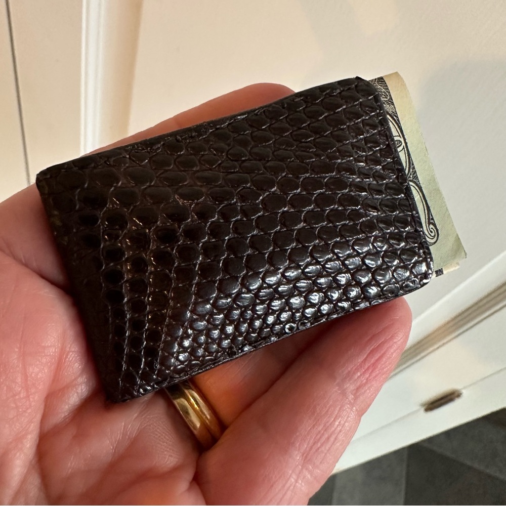 Vintage Brown Leather Money Clip - Picture 3 of 5